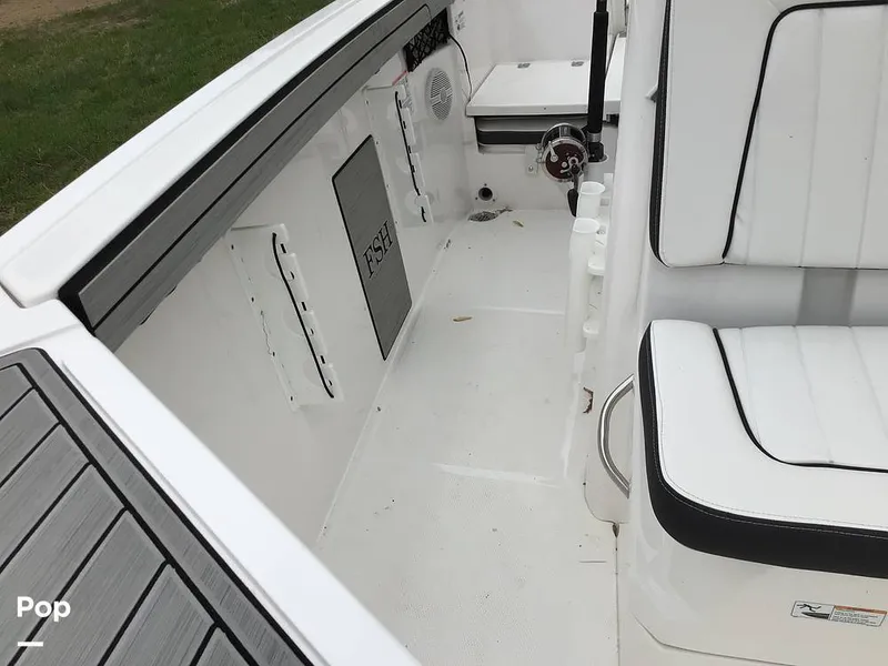 Slide: The Image of Yamaha 220 FSH Sport 2024 - 16342817