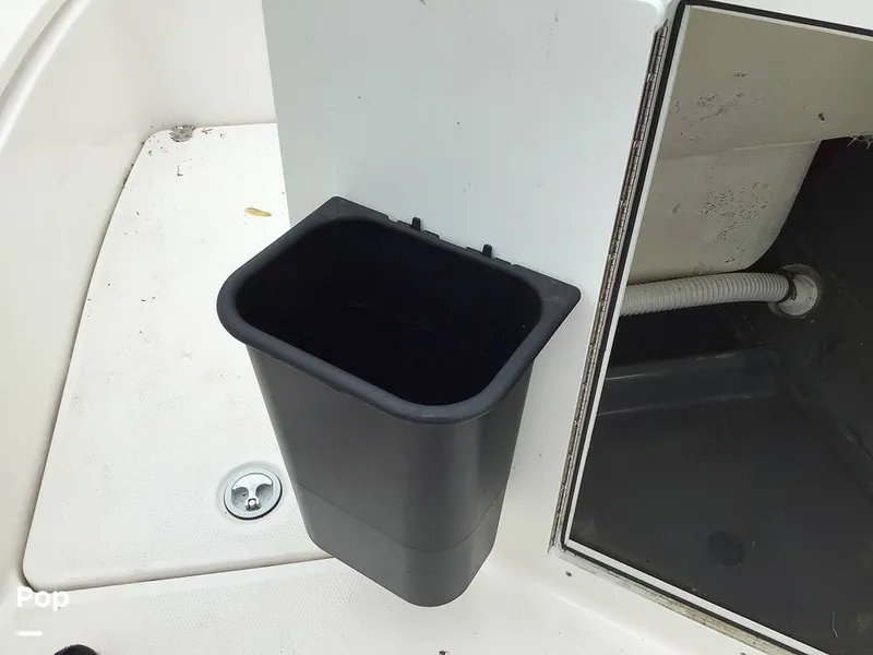 Slide: The Image of Yamaha 220 FSH Sport 2024 - 16342823