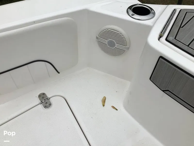 Slide: The Image of Yamaha 220 FSH Sport 2024 - 16342834