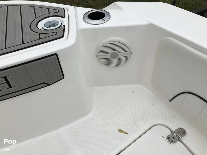 Slide: The Image of Yamaha 220 FSH Sport 2024 - 16342835