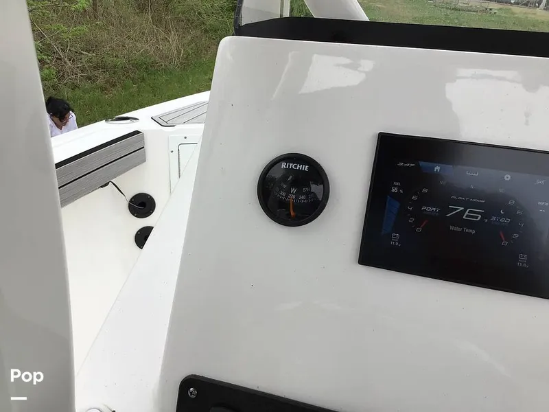 Slide: The Image of Yamaha 220 FSH Sport 2024 - 16342859