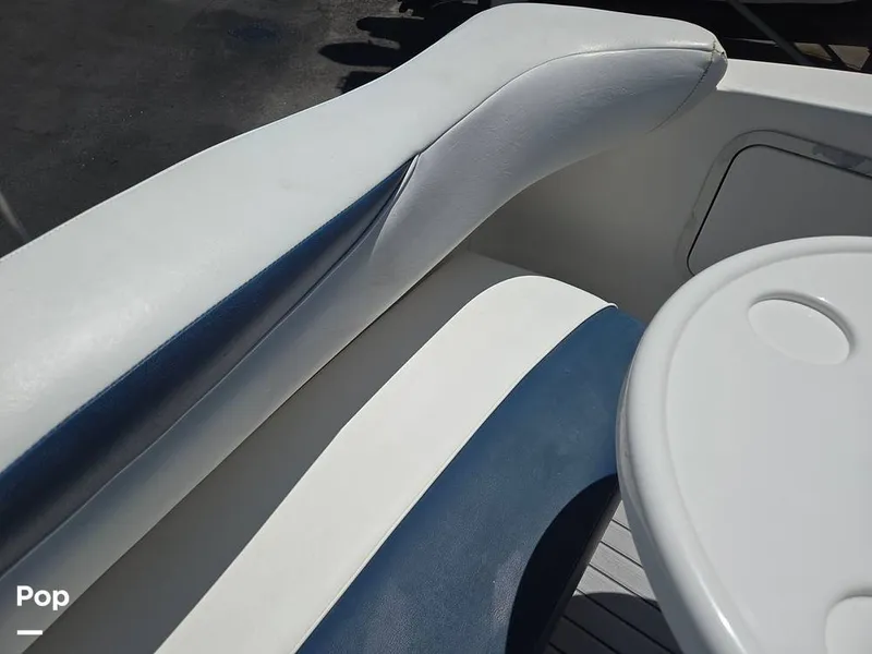 Slide: The Image of Sea Ray 280 Sundancer 2002 - 16405336