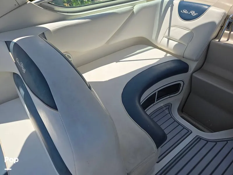 Slide: The Image of Sea Ray 280 Sundancer 2002 - 16405340