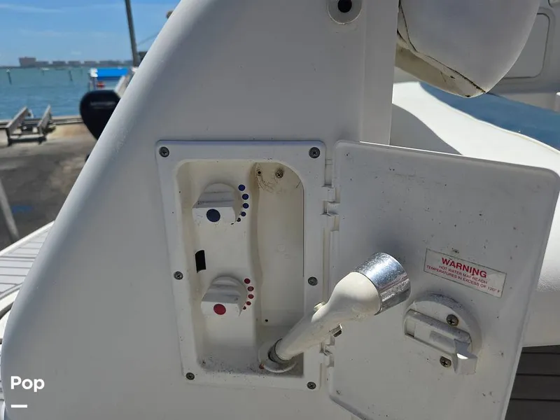Slide: The Image of Sea Ray 280 Sundancer 2002 - 16405359