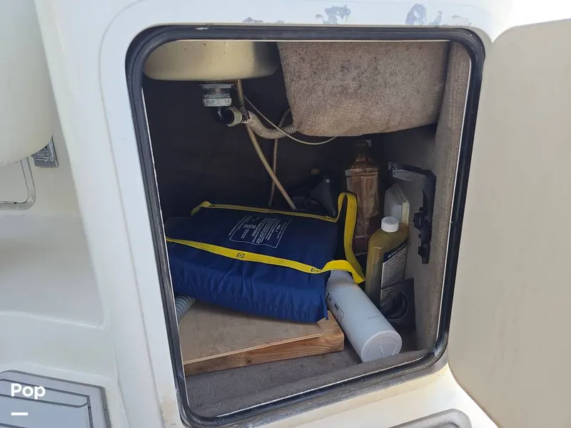 Slide: The Image of Sea Ray 280 Sundancer 2002 - 16405361
