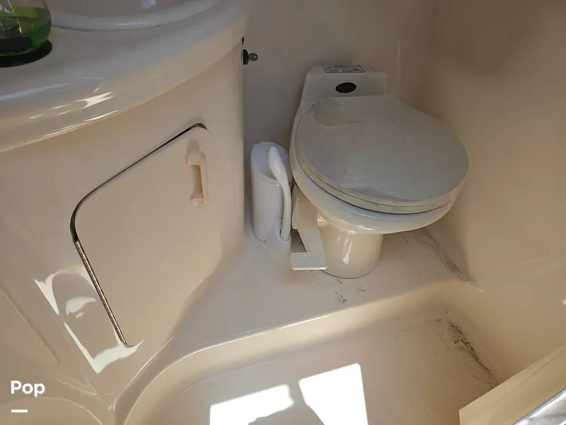 Slide: The Image of Sea Ray 280 Sundancer 2002 - 16405372