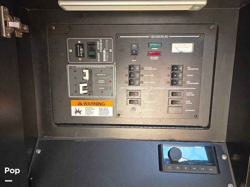 Slide: The Image of Sea Ray 280 Sundancer 2002 - 16405376