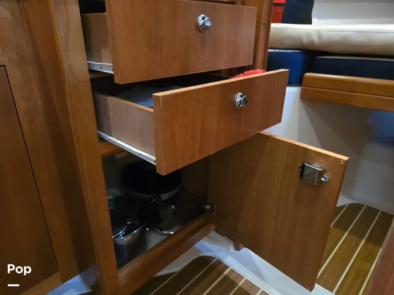 Slide: The Image of Mainship 34 Rum Runner 2006 - 16367011