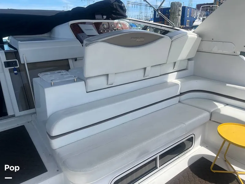 Slide: The Image of Carver Yachts Trojan 400 Express 1999 - 16410115