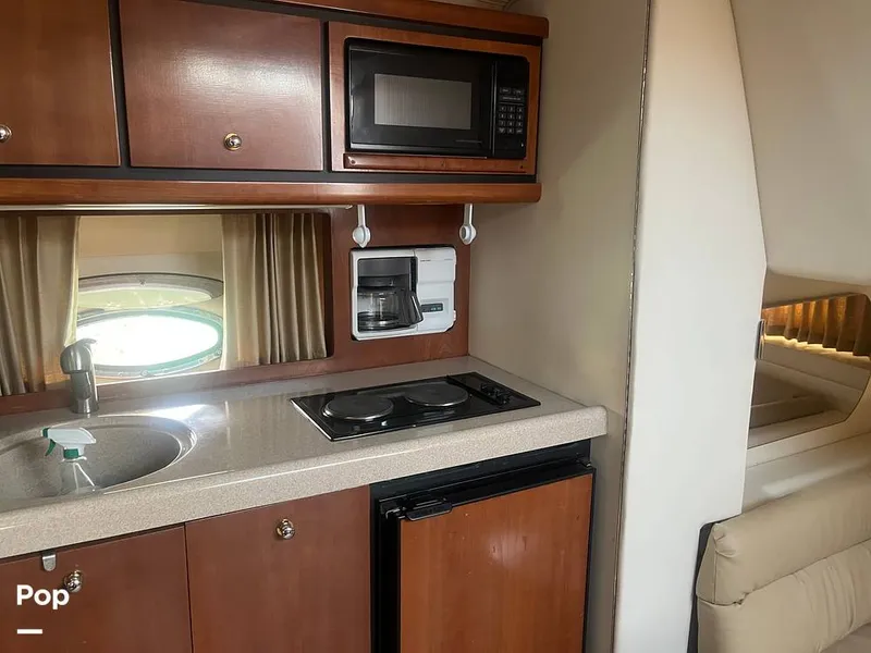 Slide: The Image of Carver Yachts Trojan 400 Express 1999 - 16410121