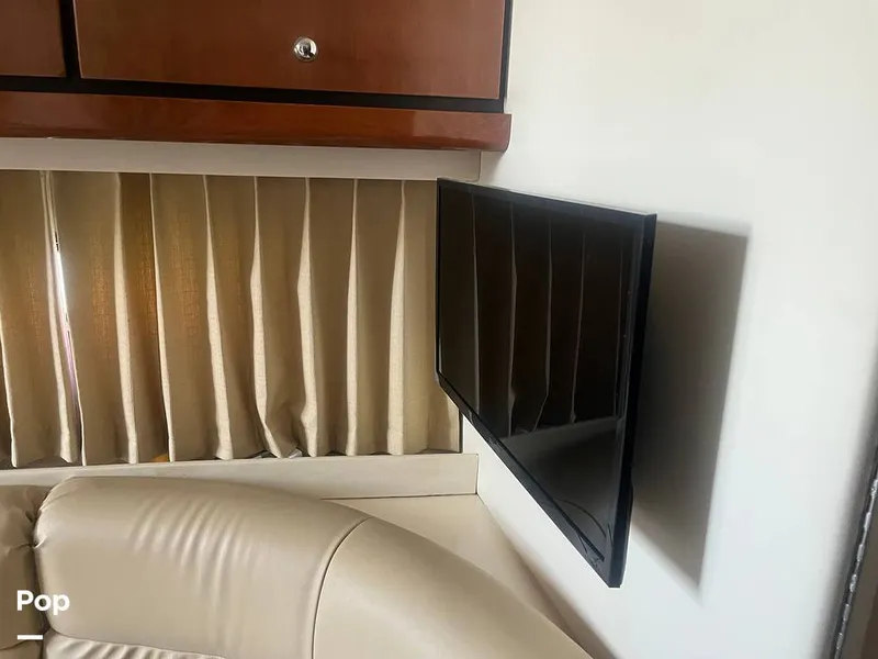 Slide: The Image of Carver Yachts Trojan 400 Express 1999 - 16410133