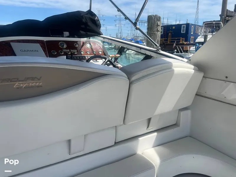Slide: The Image of Carver Yachts Trojan 400 Express 1999 - 16410137