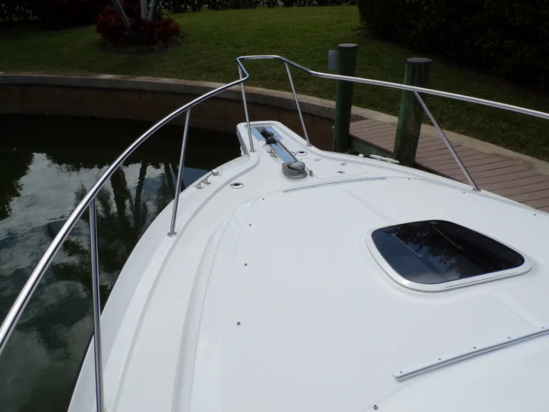 Slide: The Image of Boston Whaler 345 CONQUEST 2014 - 44