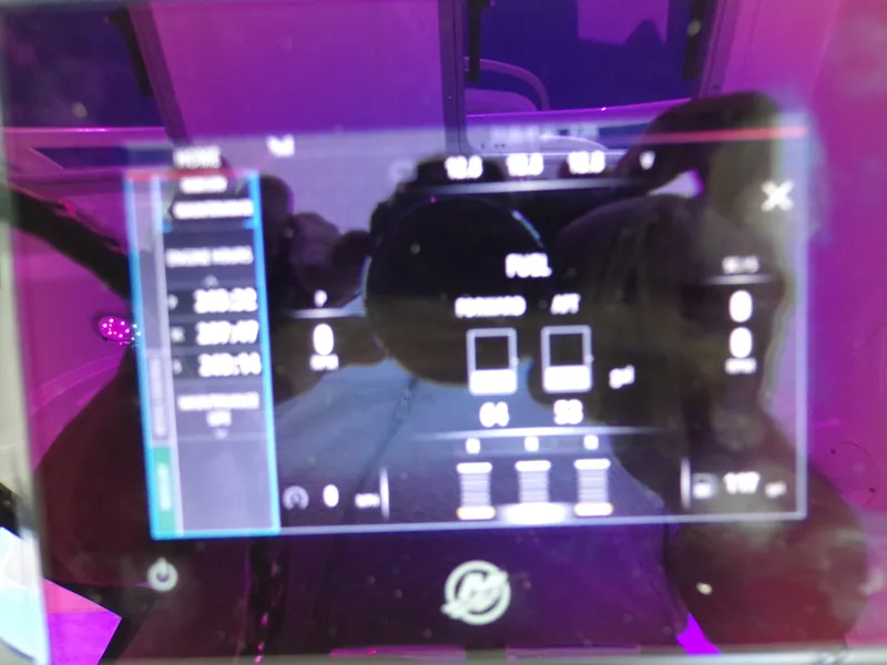 Slide: The Image of Boston Whaler 345 CONQUEST 2014 - 71