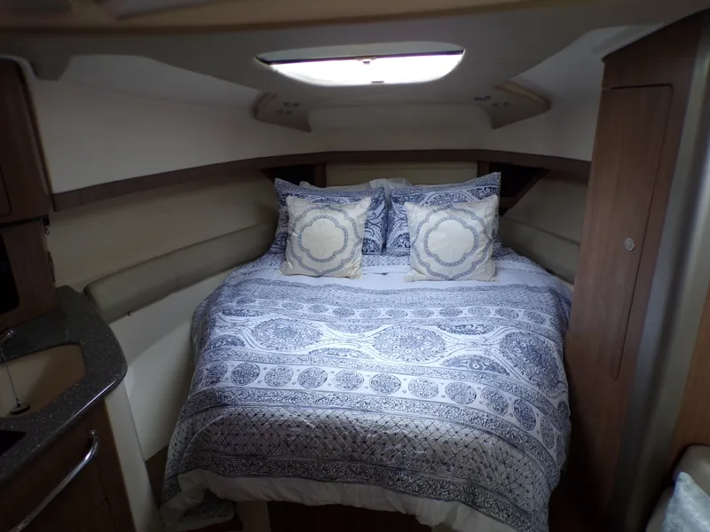 Slide: The Image of Boston Whaler 345 CONQUEST 2014 - 79