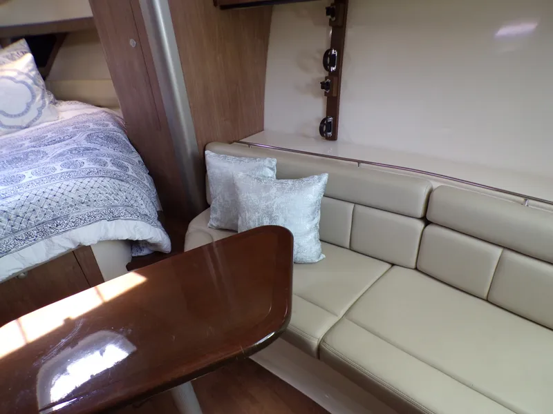 Slide: The Image of Boston Whaler 345 CONQUEST 2014 - 81