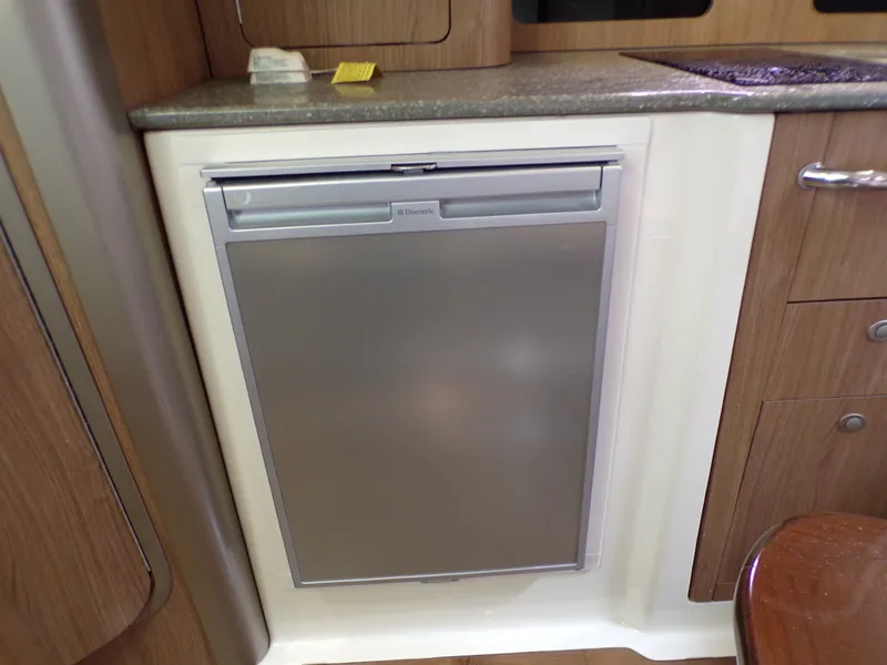 Slide: The Image of Boston Whaler 345 CONQUEST 2014 - 88