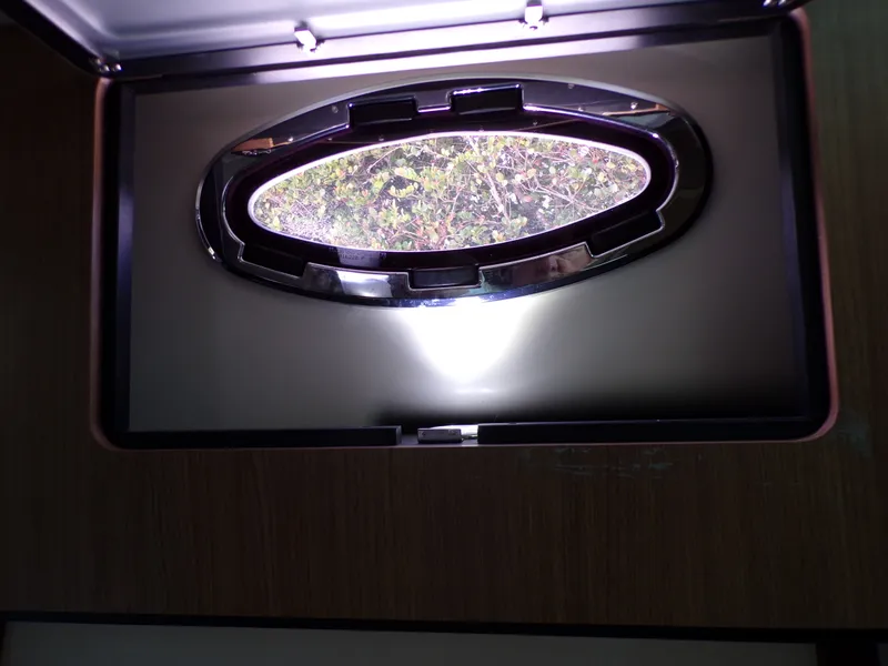 Slide: The Image of Boston Whaler 345 CONQUEST 2014 - 91