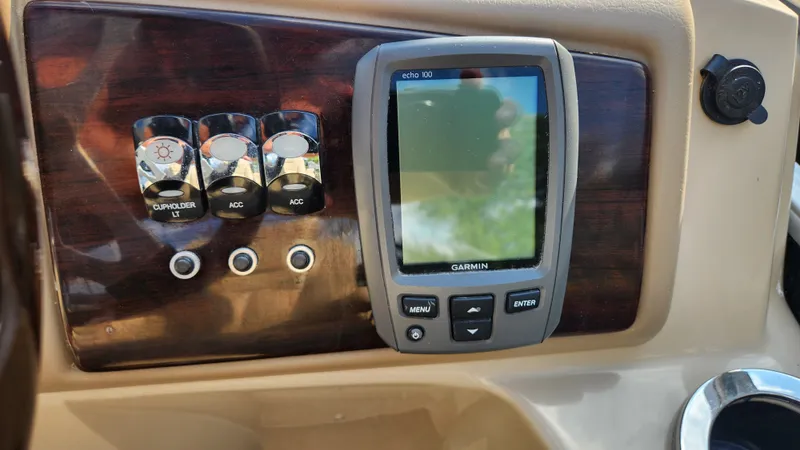 Slide: The Image of Bennington 2250 GSR 2013 - 25