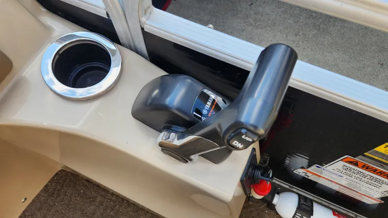 Slide: The Image of Bennington 2250 GSR 2013 - 27