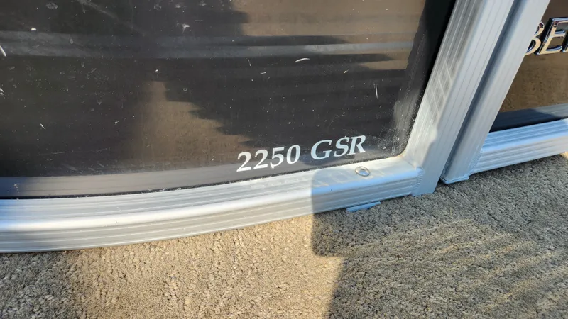 Slide: The Image of Bennington 2250 GSR 2013 - 9