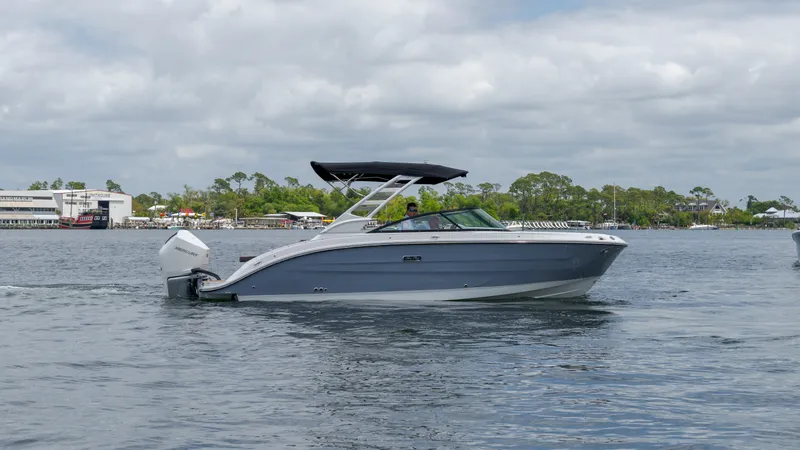 Slide: The Image of Sea Ray SDX 250 Outboard 2026 - 5