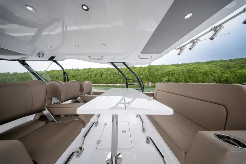 Slide: The Image of Cruisers Yachts 38 VTR 2026 - 18