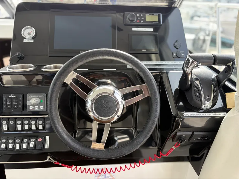 Slide: The Image of Jeanneau NC 1095 2022 - 4