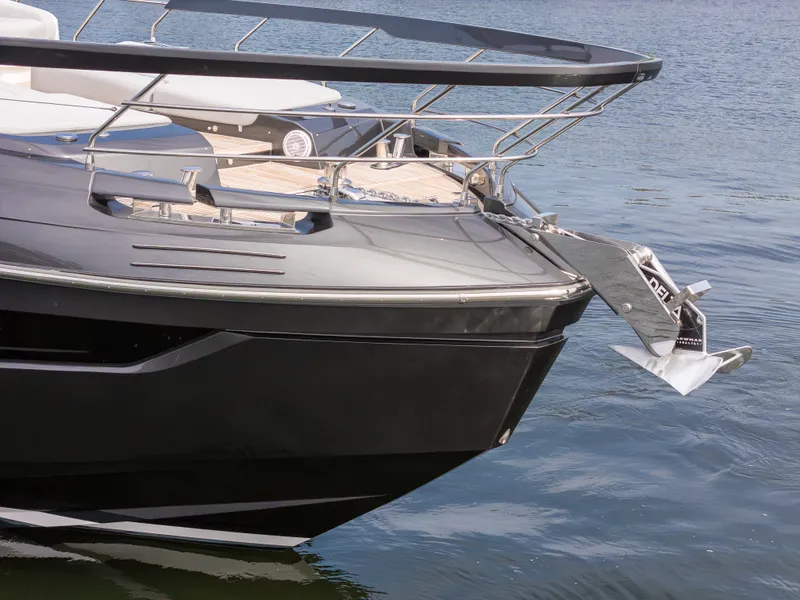 Slide: The Image of Azimut S8 2026 - 88