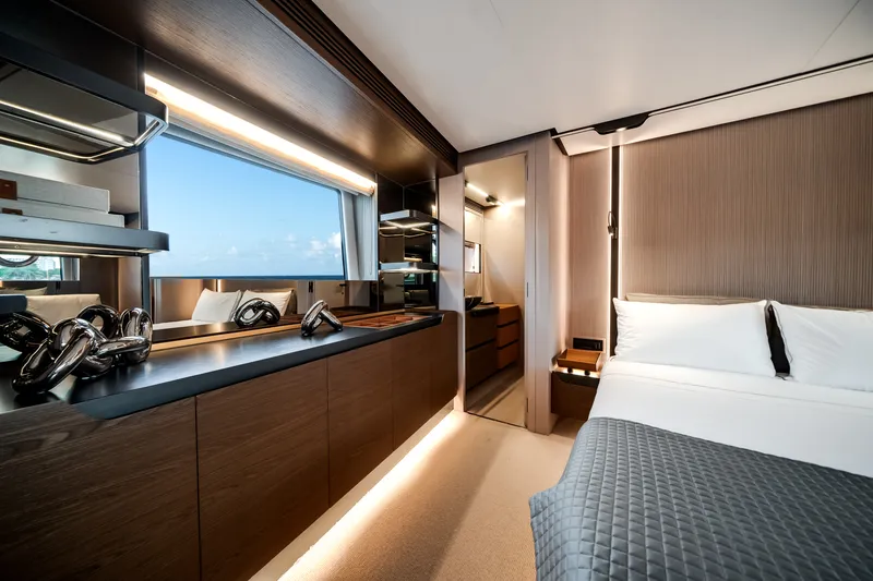 Slide: The Image of Azimut S8 2026 - 37