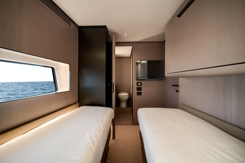 Slide: The Image of Azimut S8 2026 - 20