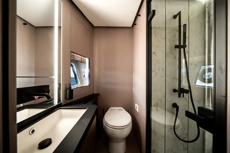 Slide: The Image of Azimut S8 2026 - 22