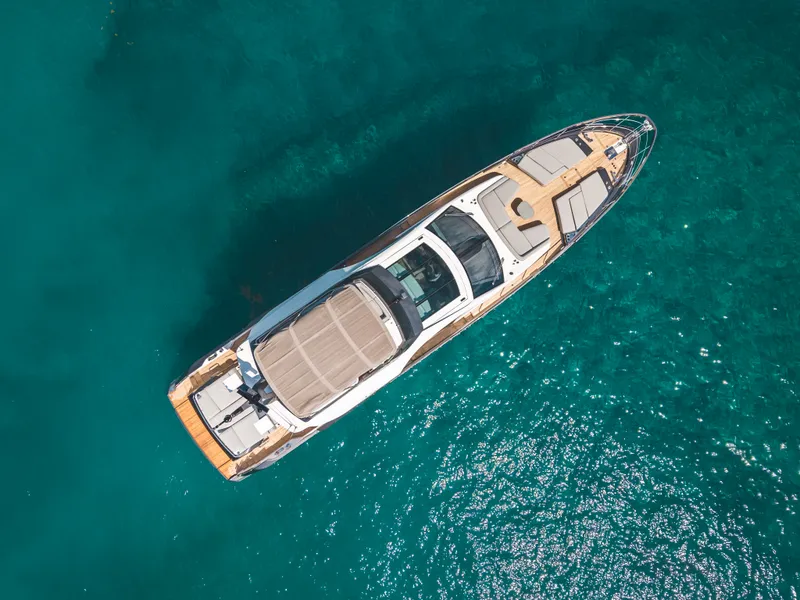 Slide: The Image of Azimut S8 2026 - 9