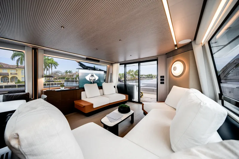 Slide: The Image of Azimut S8 2026 - 47