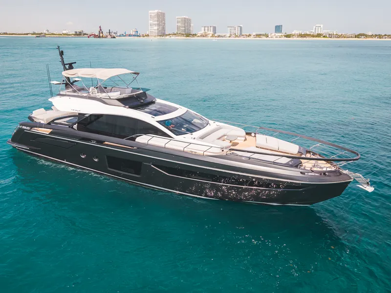 Slide: The Image of Azimut S8 2026 - 6