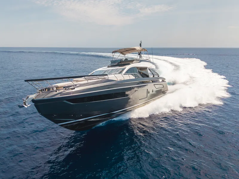 Slide: The Image of Azimut S8 2026 - 5