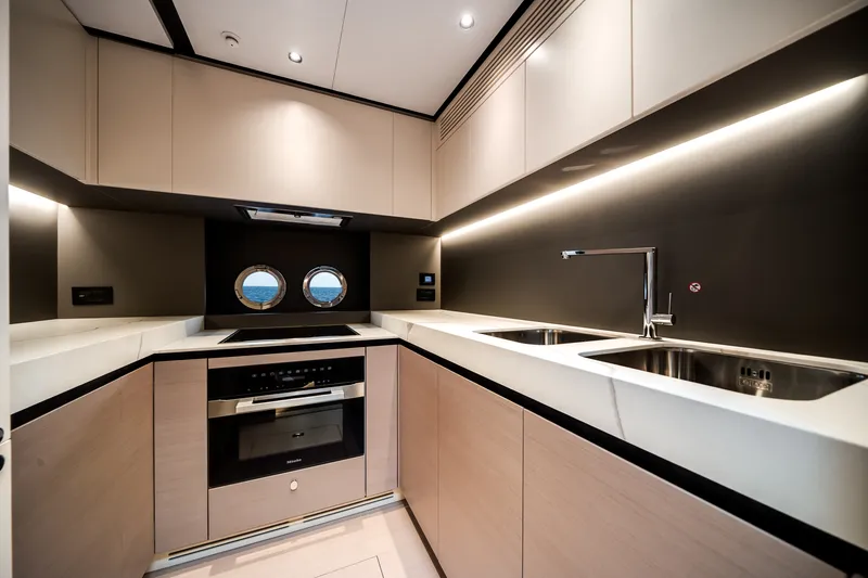 Slide: The Image of Azimut S8 2026 - 27