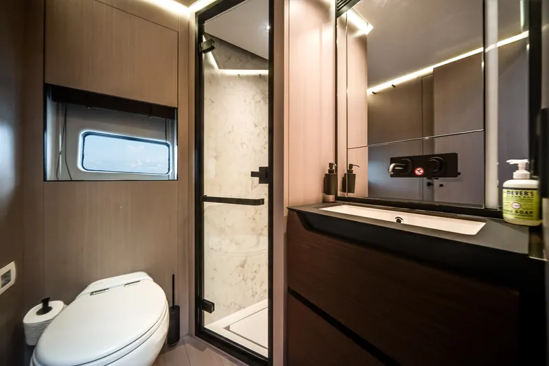 Slide: The Image of Azimut S8 2026 - 25