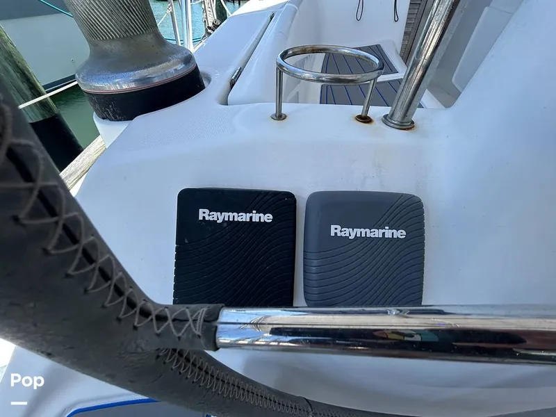 Slide: The Image of Beneteau OCEANIS 40 2011 - 16362703