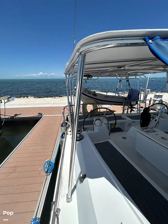 Slide: The Image of Beneteau OCEANIS 40 2011 - 16362726