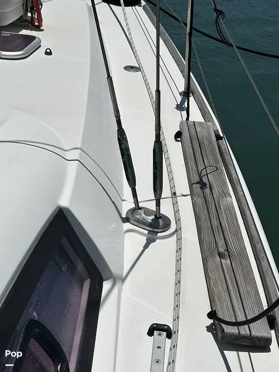 Slide: The Image of Beneteau OCEANIS 40 2011 - 16362736