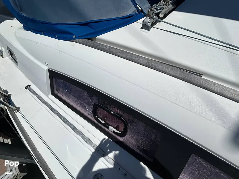 Slide: The Image of Beneteau OCEANIS 40 2011 - 16362740