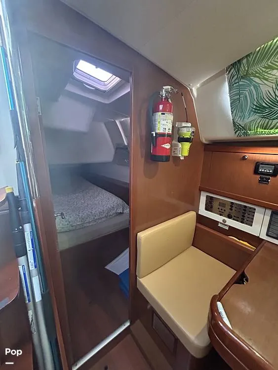 Slide: The Image of Beneteau OCEANIS 40 2011 - 16362511