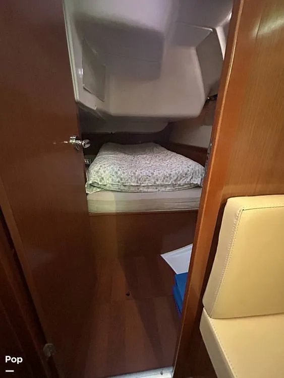 Slide: The Image of Beneteau OCEANIS 40 2011 - 16362513