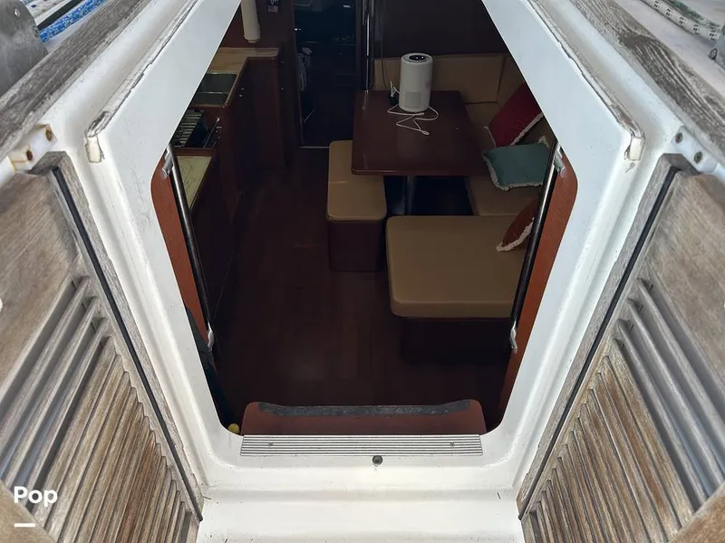 Slide: The Image of Beneteau OCEANIS 40 2011 - 16362506