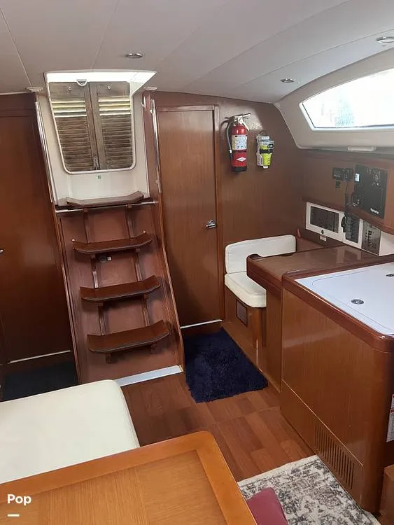 Slide: The Image of Beneteau OCEANIS 40 2011 - 16363656