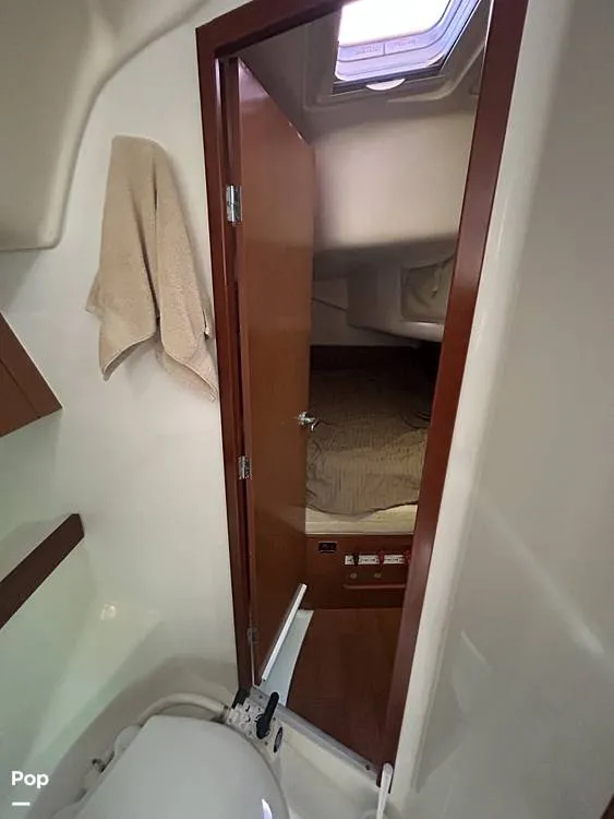 Slide: The Image of Beneteau OCEANIS 40 2011 - 16362579