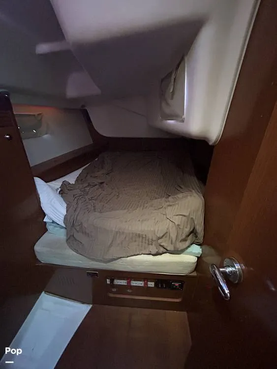 Slide: The Image of Beneteau OCEANIS 40 2011 - 16362583