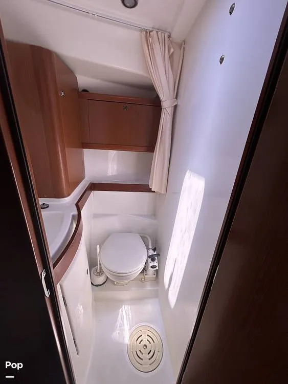 Slide: The Image of Beneteau OCEANIS 40 2011 - 16362603