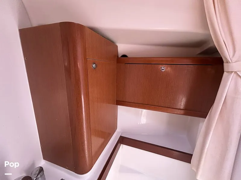 Slide: The Image of Beneteau OCEANIS 40 2011 - 16362609